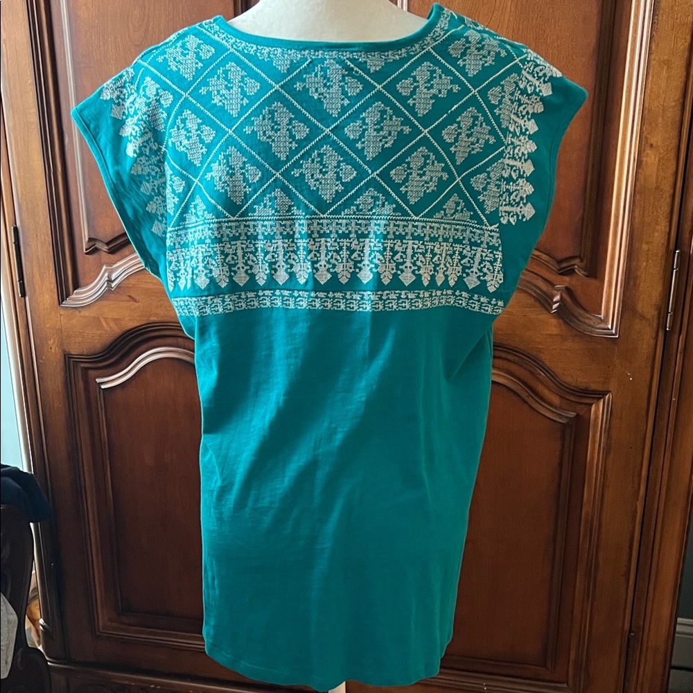 Tolani Turquoise Top from Sundance with White Embroidery, NWOT, XL - Picture 2 of 6